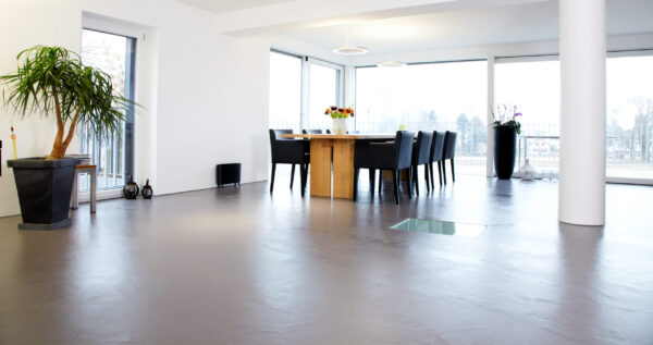 Tanadur Liquid | Revêtement décoratif en ciment coulant